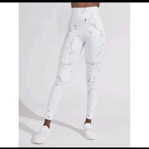 BuffBunny Collection Limitless Leggings In Marble 28"Medium